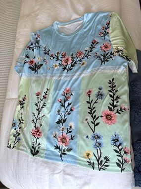 Floral Pastel Tee — Blue & Mint